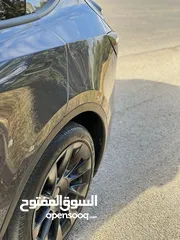  18 تسلا Y 2020 بحالة الوكالة بأقل سعر بالسوق
