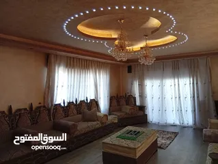  15 فيلا للبيع