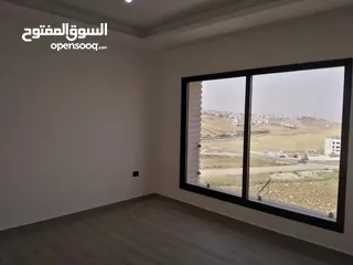  20 شقه للبيع في كريدور عبدون المساحه 300م