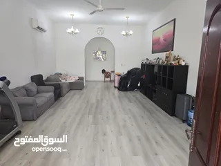  13 بيع فيلا في منطقة الغبيبة