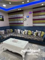  4 اثات للبيع