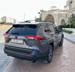  4 Toyota RAV4 XLE PREMIUM 2023 lithium AWD
