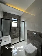  12 شقة مميزة للبيع طابق اول 185 م طريق المطار خلف المدارس العالمية  منطقة الحويطي