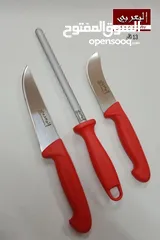  28 سكاكين للبيع بأنواع وأشكال واحجام وألوان مختلفة