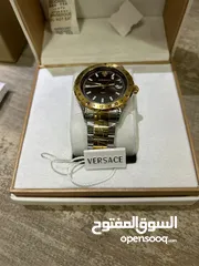  2 ساعه جميله جدا  VERSACE  GMT جديده كليا. اصلي 100‎%‎.    مع كامل مرفقاتها من أجمل لون راقي جدا وجذاب