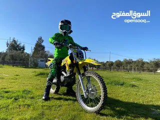  5 SUZUKI DR-Z125L