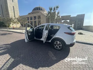  3 كيا سبورتاج اول استخدام ممتازة وعلى الفحص