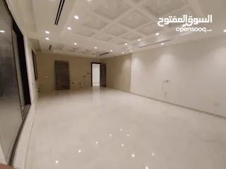  7 شقة غير مفروشة ( جزء من فيلا ) للإيجار ( Property 38566 )-175034703