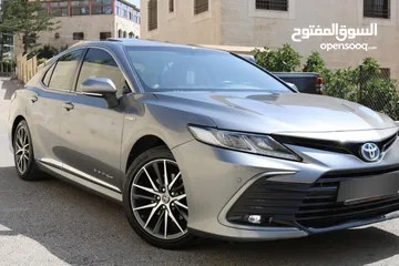  2 تيوتا كامري Gle 2023