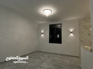  8 ابحث عن عمل