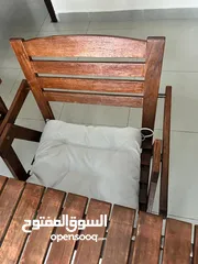  2 طاولة وكراسي