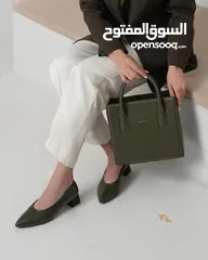  9 Women's natural leather bag / حقيبة نسائية من الجلد الطبيعي