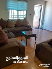  13 شقه مفروشه للايجار