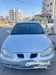  3 افانتي نيو موديل 2000 لون رمادي