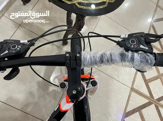  6 قاري مقاس 26 جديد كلياً