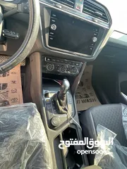  11 جيب تيجوان بنزين ماطور 2000 190hpصنع شهر6 2020 ولا غرام بوية ترخيص+تأمين شامل سنة كاملة لشهر 10/2026