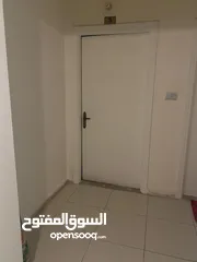  5 من المالك مباشره ، استوديوا غير مفروش ، قرب الخدمات ، بضاحية الياسمين ، شامل مُكيّف وغسالة