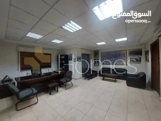  5 فيلا تجاري مكاتب مميزة للايجار في عمان  - الشميساني ، بمساحة بناء 490م