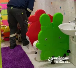  2 قواطع حمام بلاستيك للأطفال للحضانات ورياض الأطفال خدمة التوصيل لجميع المحافظات