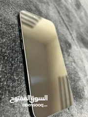  6 ايفون 14  جديد , مستعمل مرة وحدة فقط (مشحون مرة بس)  معو وصلة  بطاريته 100  في شخط خفيف بالباك مو مأ