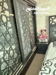  2 غرفة نوم مستعمله بحاجه لاصيانه اشي بسيط مثل مفصلات التخت بس الغرفه ممتازه مع الفرشه التخت