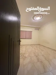  13 شقة مميزه للبيع في طبربور شارع الحج  قريب من بيت معان بسعر مغري 52000