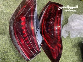  1 قطع مرسيدس