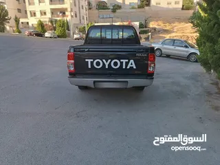  5 بكب تويوتا هايلوكس 2013 لون اسود وارد المركزيه بحالة ممتازة جدا للبيع
