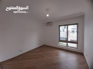  13 شقة ارضية للبيع اربع غرف نوم في جبل عمان قرب قصر زهران