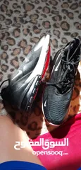  1 حذاء نايك Air max270 لون اسود قابل للتفاوض بشي بسيط