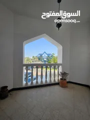  5 REF1094    Beautiful and spacious 5BR +Maidroom Villa available for rent in shatti qurum