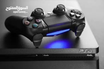  1 جهاز بلستيشن 4 . ps4 slim بحالة الوكالة 1TB