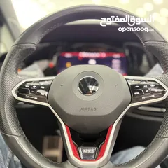  24 VW GOLF GTI MK8 النسخة المميزة بالسعر المميز