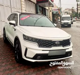  3 كيا سورينتو فل مسكر اضافات مع فتحه سقف بانوراما بسعر حرق حرق وكاش