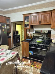  18 بيت مستقل للبيع من المالك مباشرة