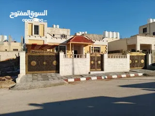  4 منزل مستقل للبيع سحاب ضاحية الاميره ايمان خلف مستشفى توتنجي