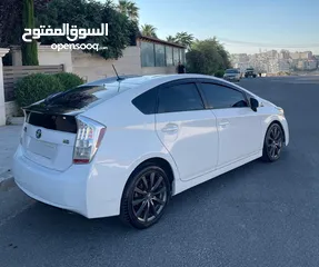  7 تيوتا بريوس فلللل كامل عاده البانوراما بطاريه مركزيه تحت الكفاله فحص 3 جيد