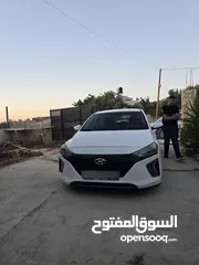  3 هيونداي ايونك