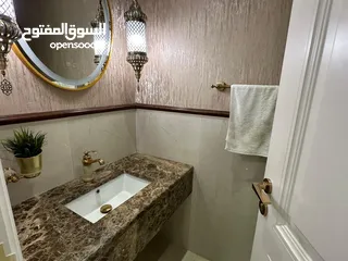  40 شقة 6 غرف نوم للايجار في الظهير ( Property 39856 )-175046761