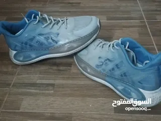  2 حذاء رائع وجميل