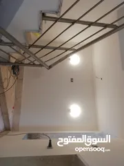  7 فني كهرباء منازل ليبي