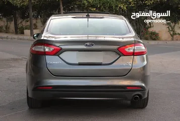  5 فورد فيوجن 2013  SE