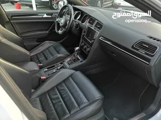  6 Volkswagen GTI. Model 2016 JAPAN 