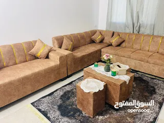  1 كورنر مع طاولته استخدام قصير جدا جدا