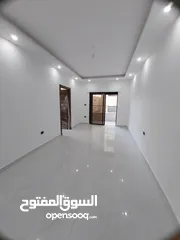  1 في ارقى مناطق الجاردنز 90م شقة سكنيه و استثمارية