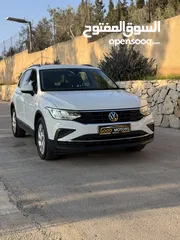  1 Volkswagen Tiguan 2020