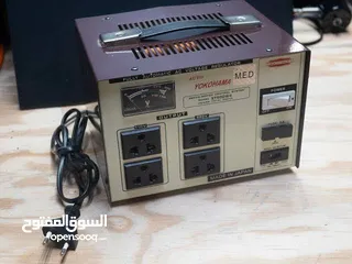  1 dactron st500w4 fully automatic ac voltage regulator منظم كهرباء او جهاز استبليزر