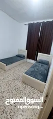  5 شقة مفروشة للإيجار في أم الشرايط قرب مسجد الحسن والحسين