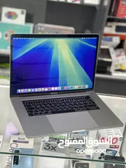  1 MacBook Pro 2018-2019”15