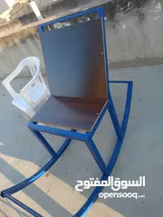  1 كرسي هزاز حديد